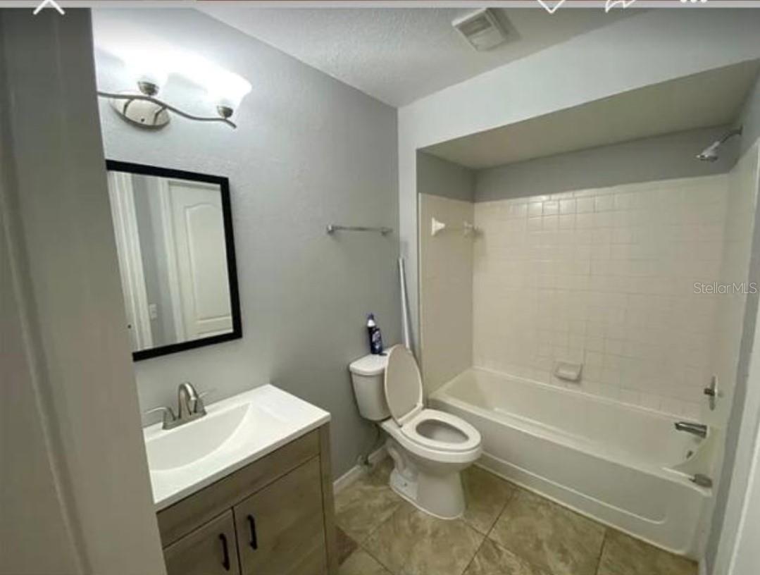 4532 Commander Dr #2122 Property Photo 13