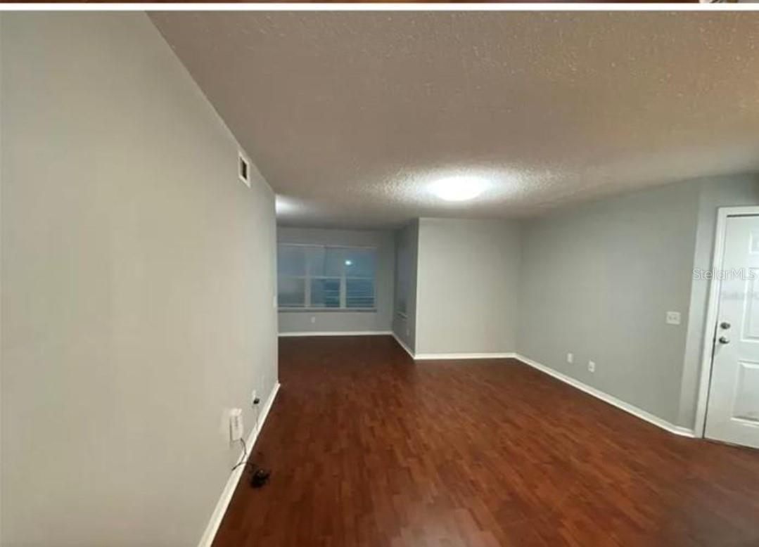 4532 Commander Dr #2122 Property Photo 14