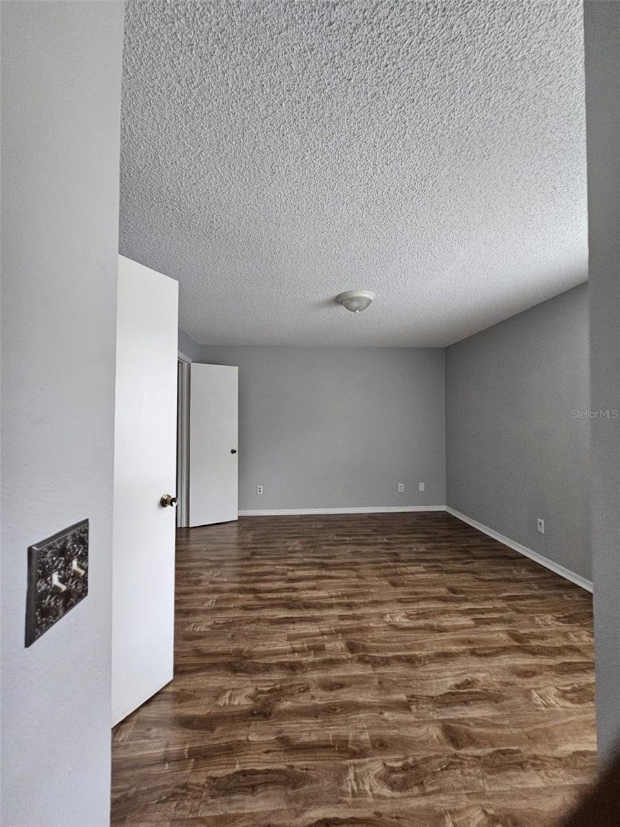 4532 Commander Dr #2122 Property Photo 15
