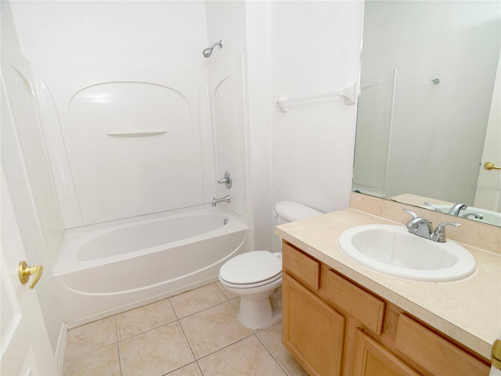 2374 Caravelle Cir Property Photo 7