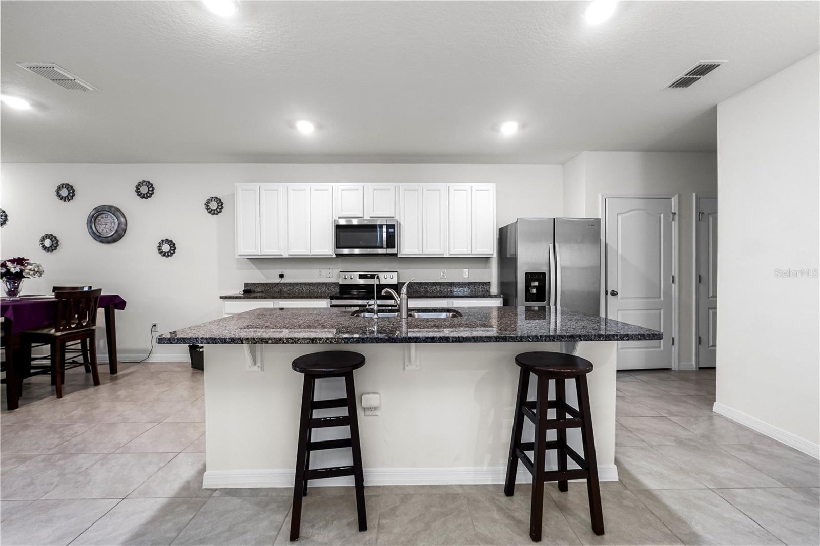 2928 Sunridge Loop Property Photo 7