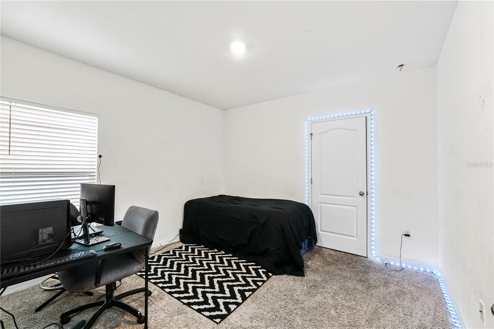 2928 Sunridge Loop Property Photo 15