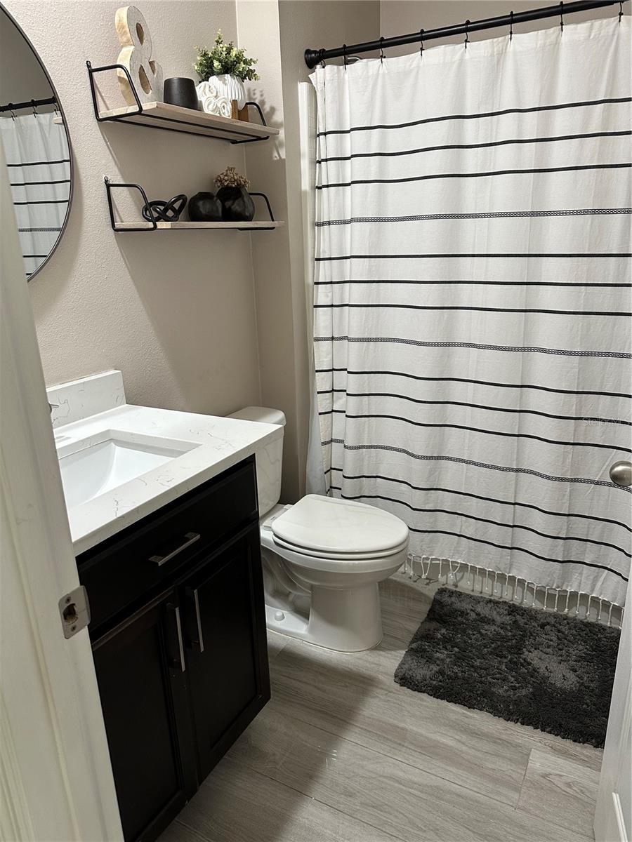 3181 Royal Tern Dr Property Photo 8