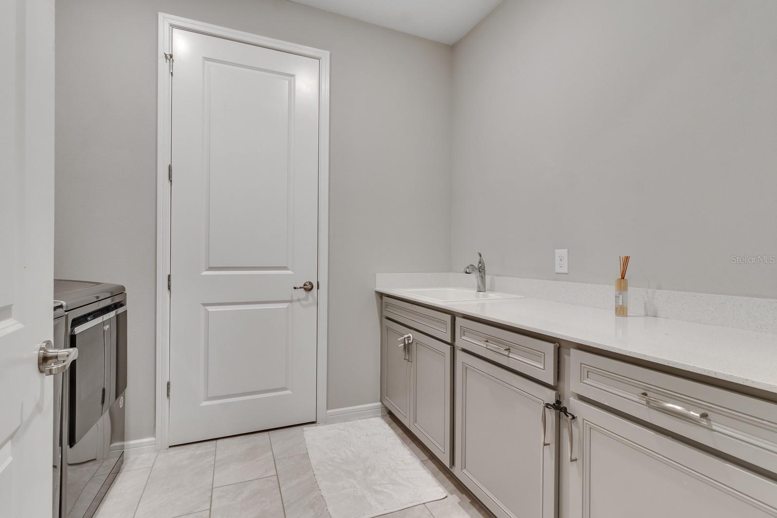 2010 Spring Shower Cir Property Photo 28