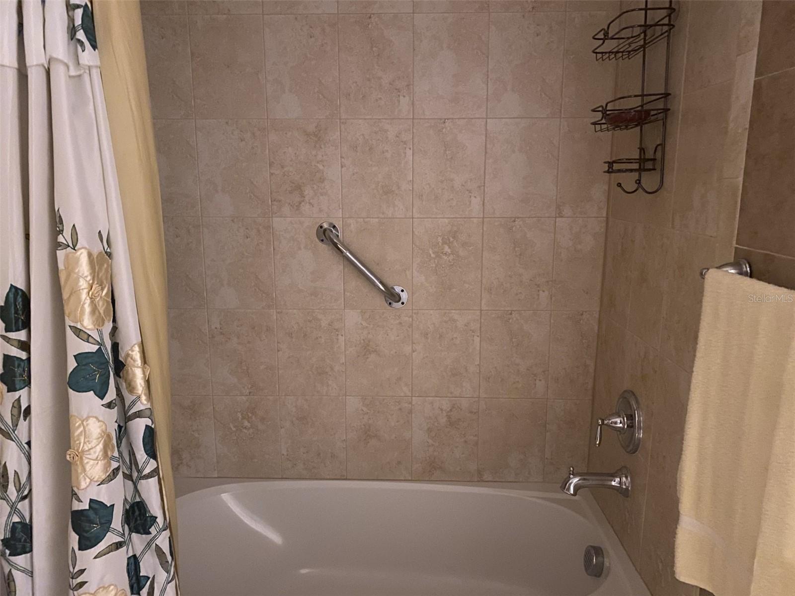 2410 Datura Loop Property Photo 26
