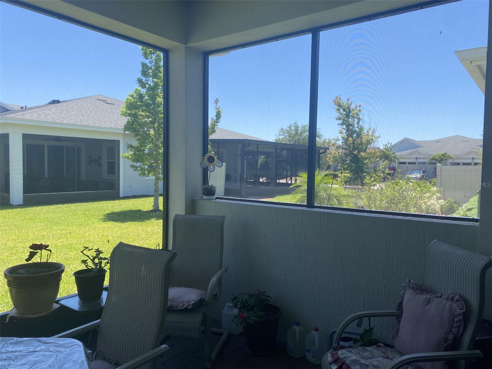 2410 Datura Loop Property Photo 30