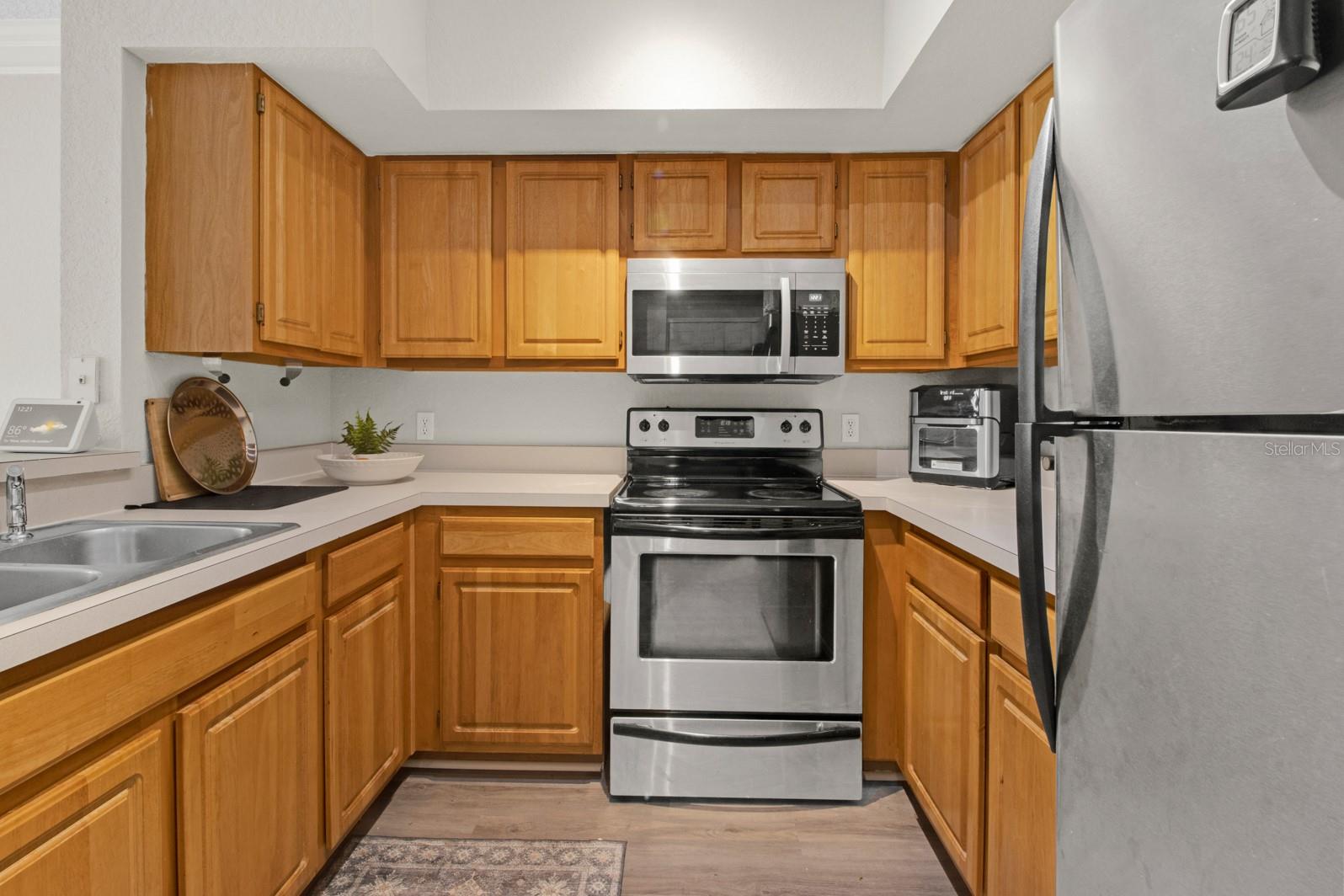13103 Mulberry Park Dr #8211 Property Photo 3