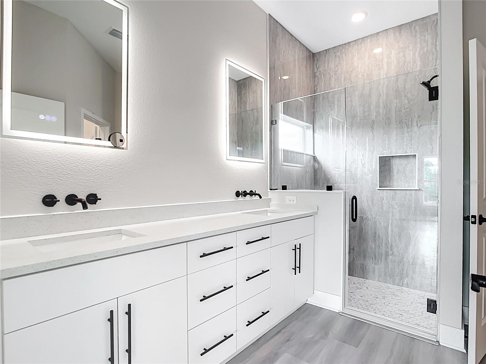 14112 Monserrate Ln Property Photo 47