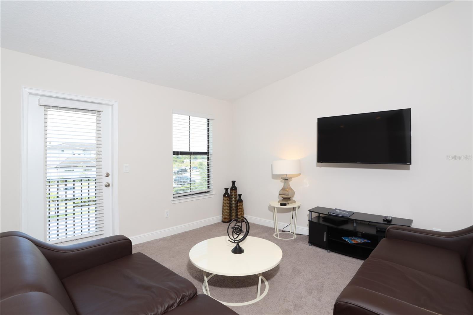 121 Kenny Blvd Property Photo 25