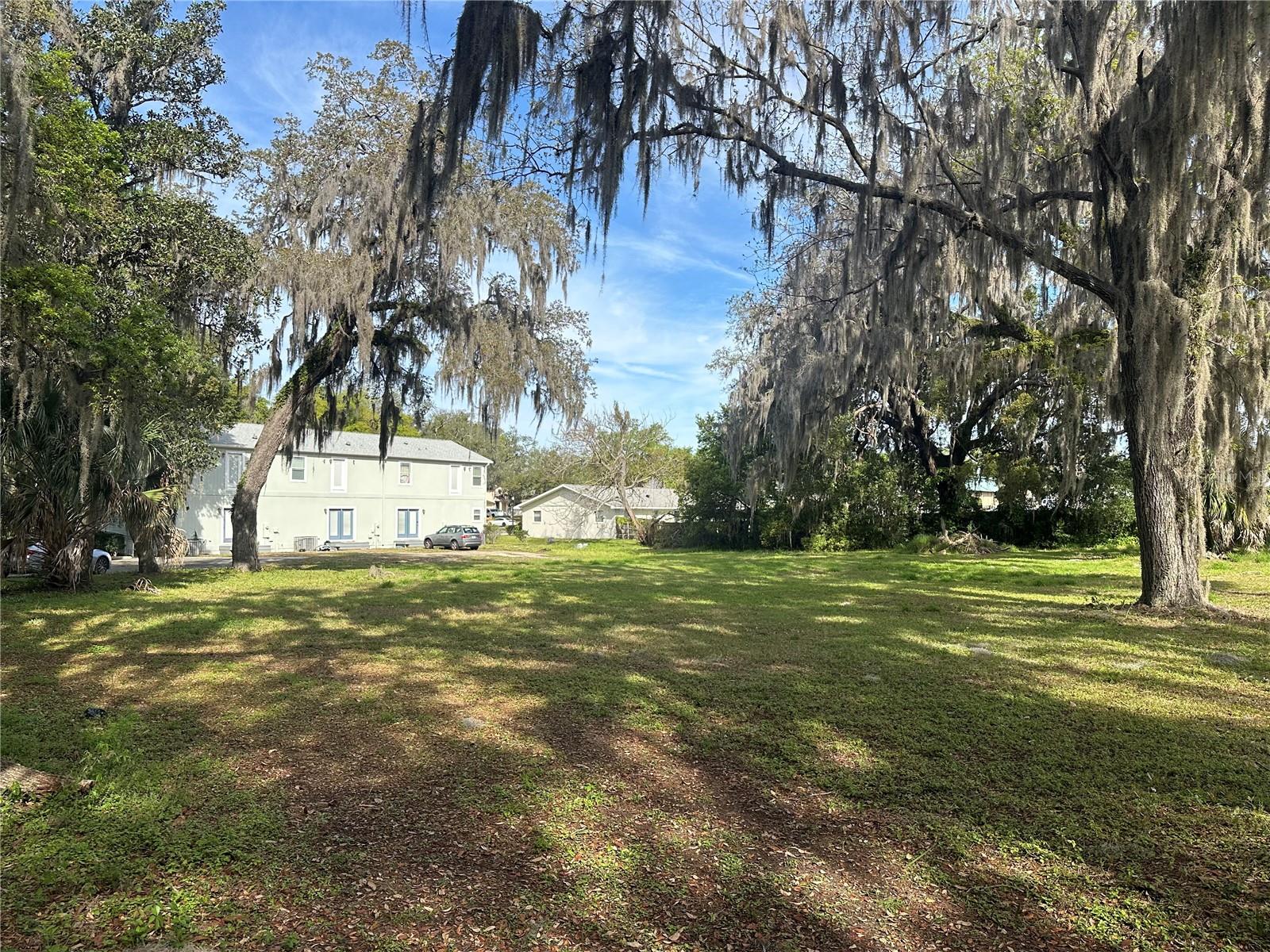 Euclid Ave Property Photo 1