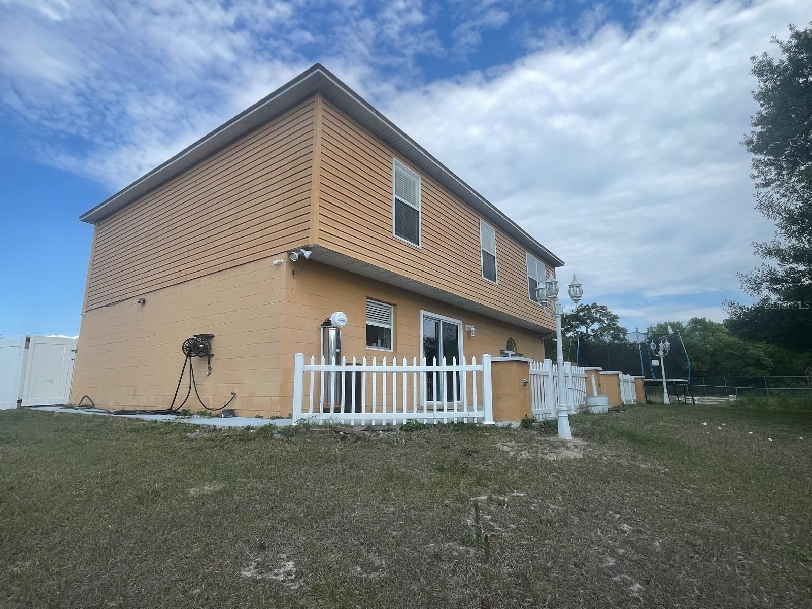 1502 Fort Meade Pl Property Photo 37