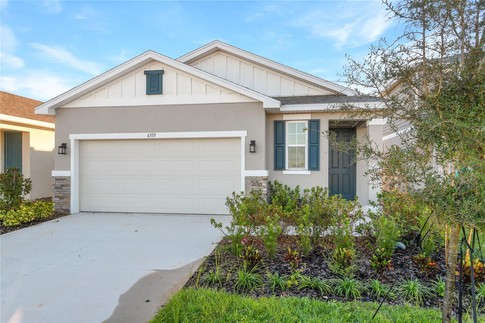 6333 Clover St Property Photo 1