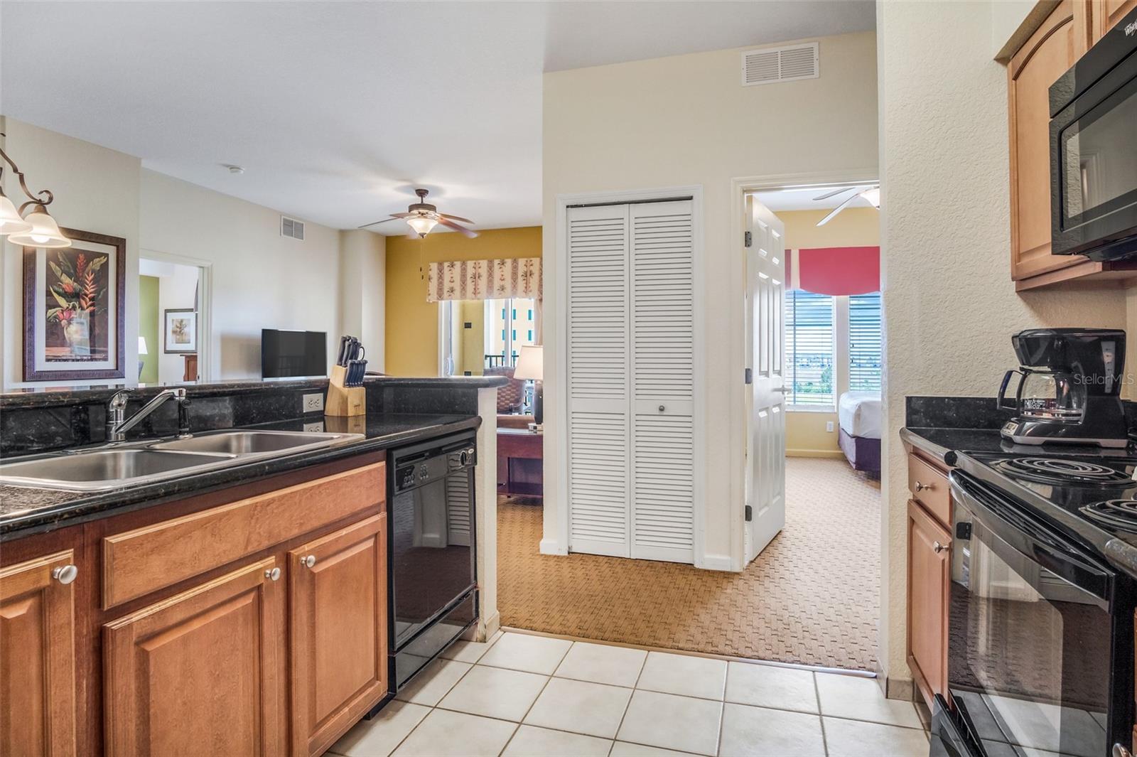 8101 Resort Village Dr #3510 Property Photo 8