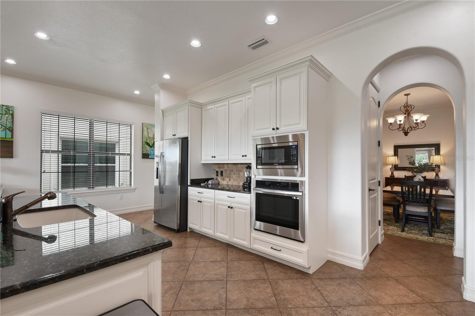 1040 Castle Pines Ct Property Photo 13