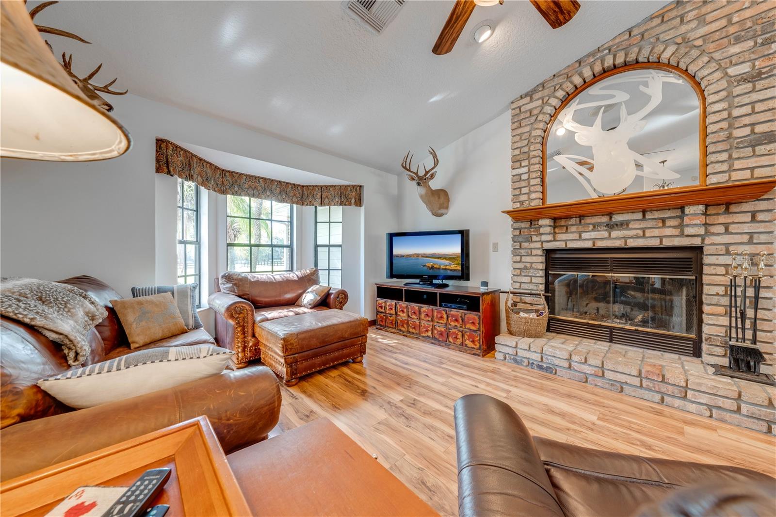 4450 Kaiser Ave Property Photo 4