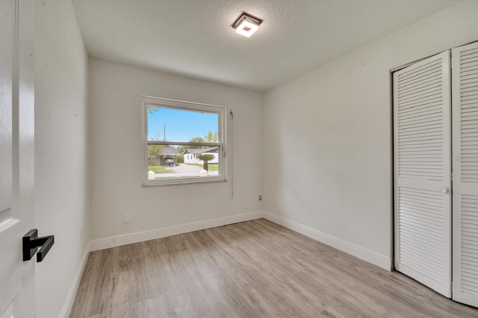 4401 Marshall St Property Photo 18