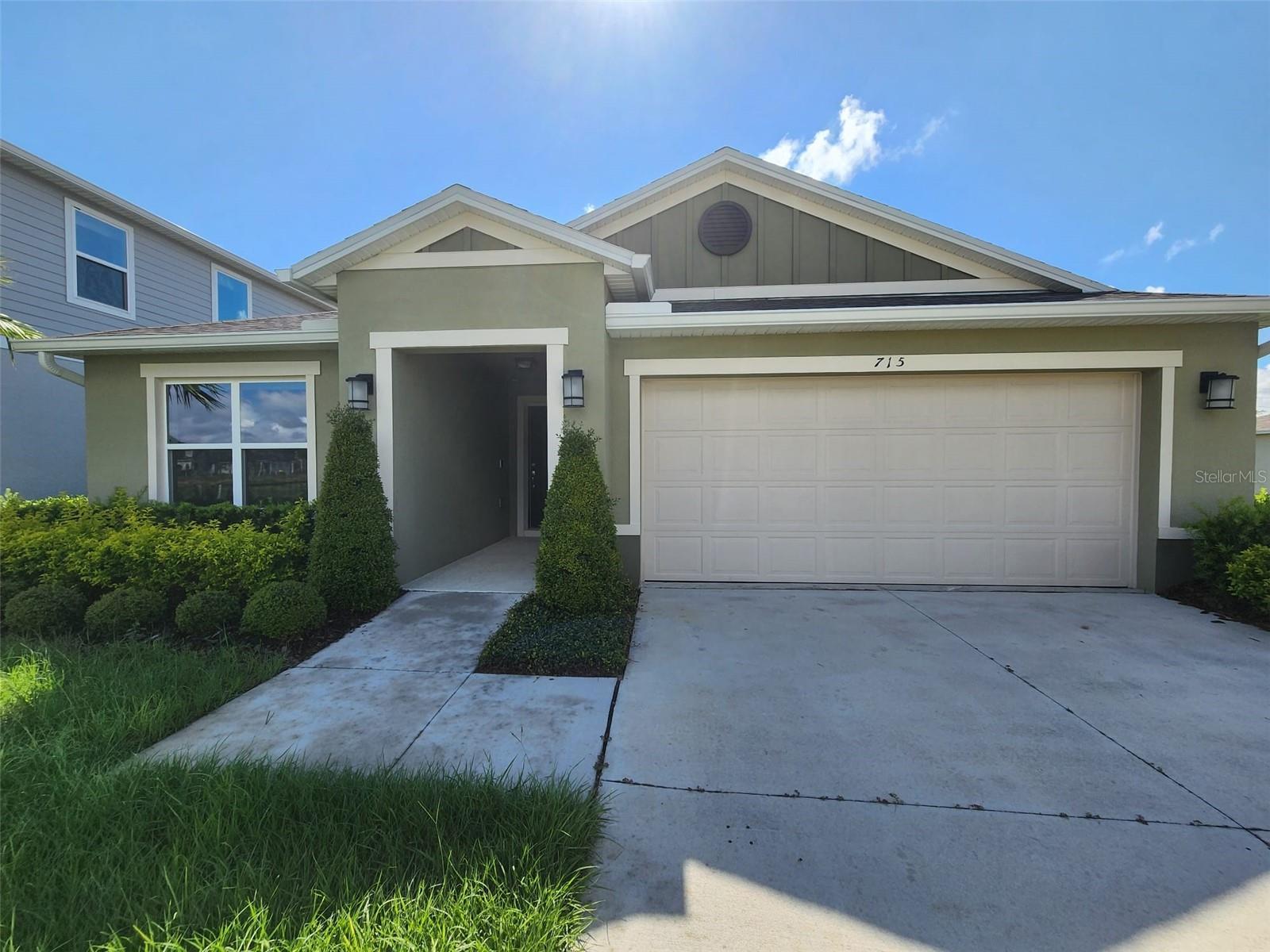 715 Overpool Ave Property Photo 1