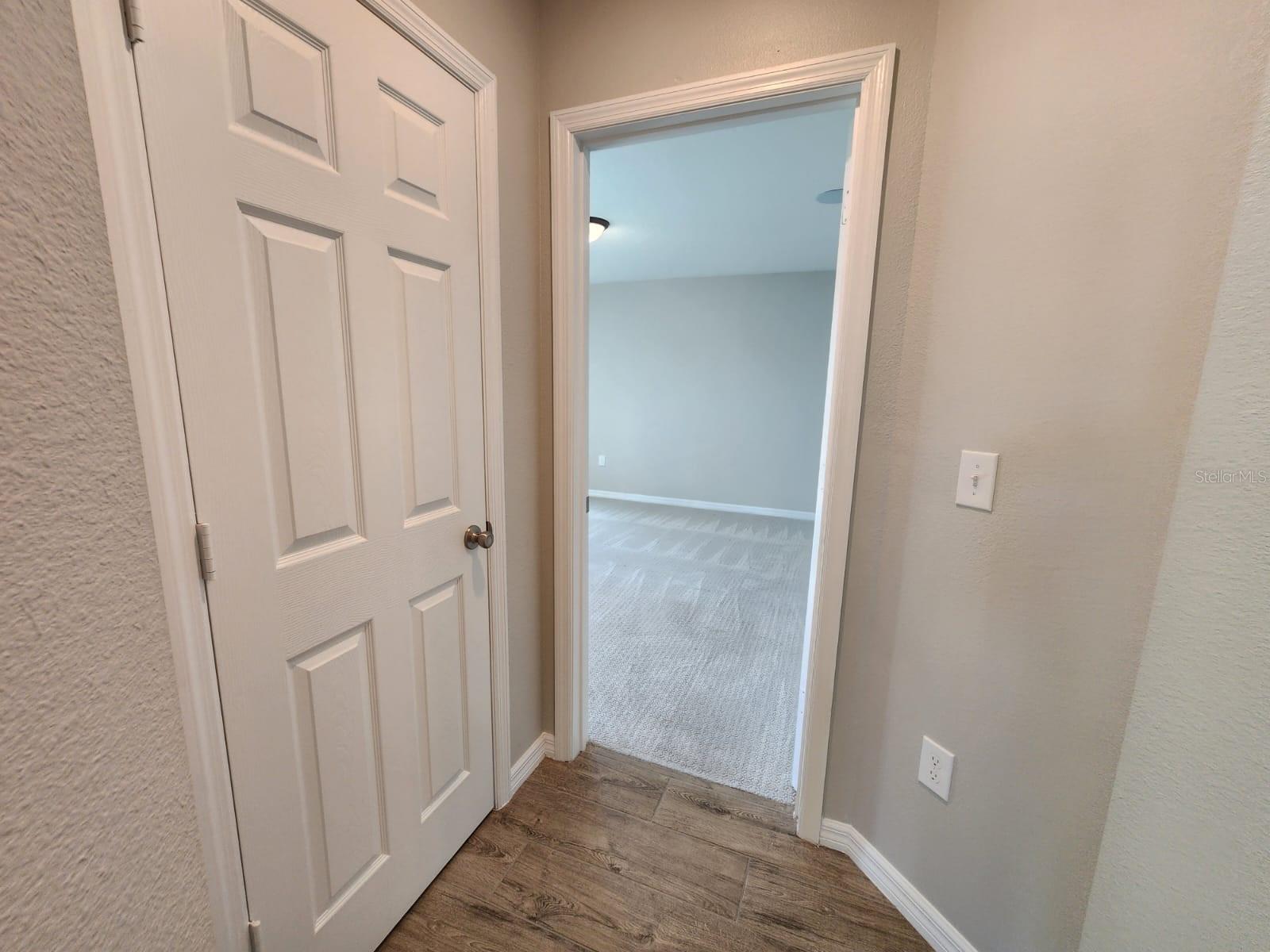 715 Overpool Ave Property Photo 16