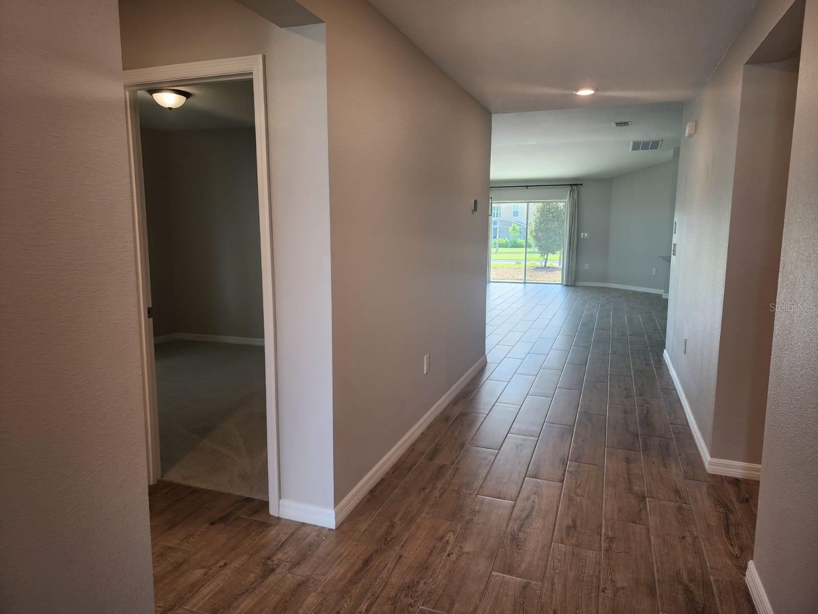 715 Overpool Ave Property Photo 18