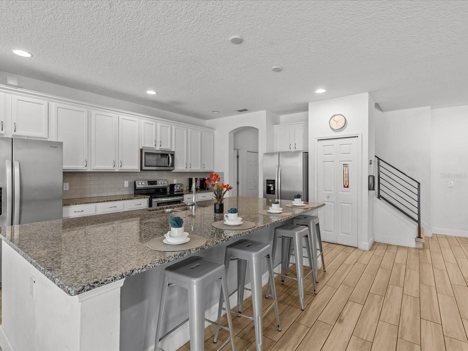 6012 Oak Green Loop Property Photo 12