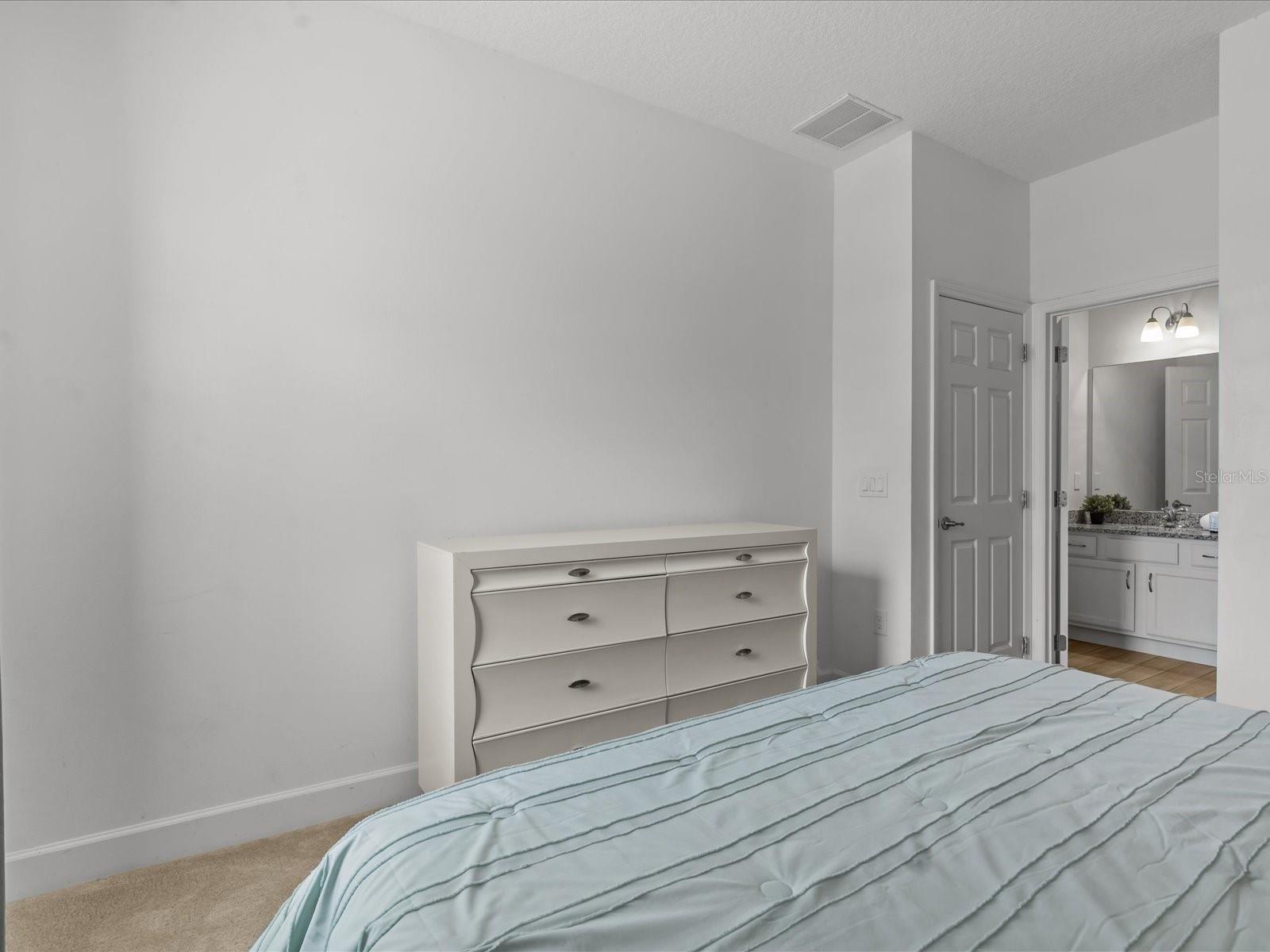 6012 Oak Green Loop Property Photo 17