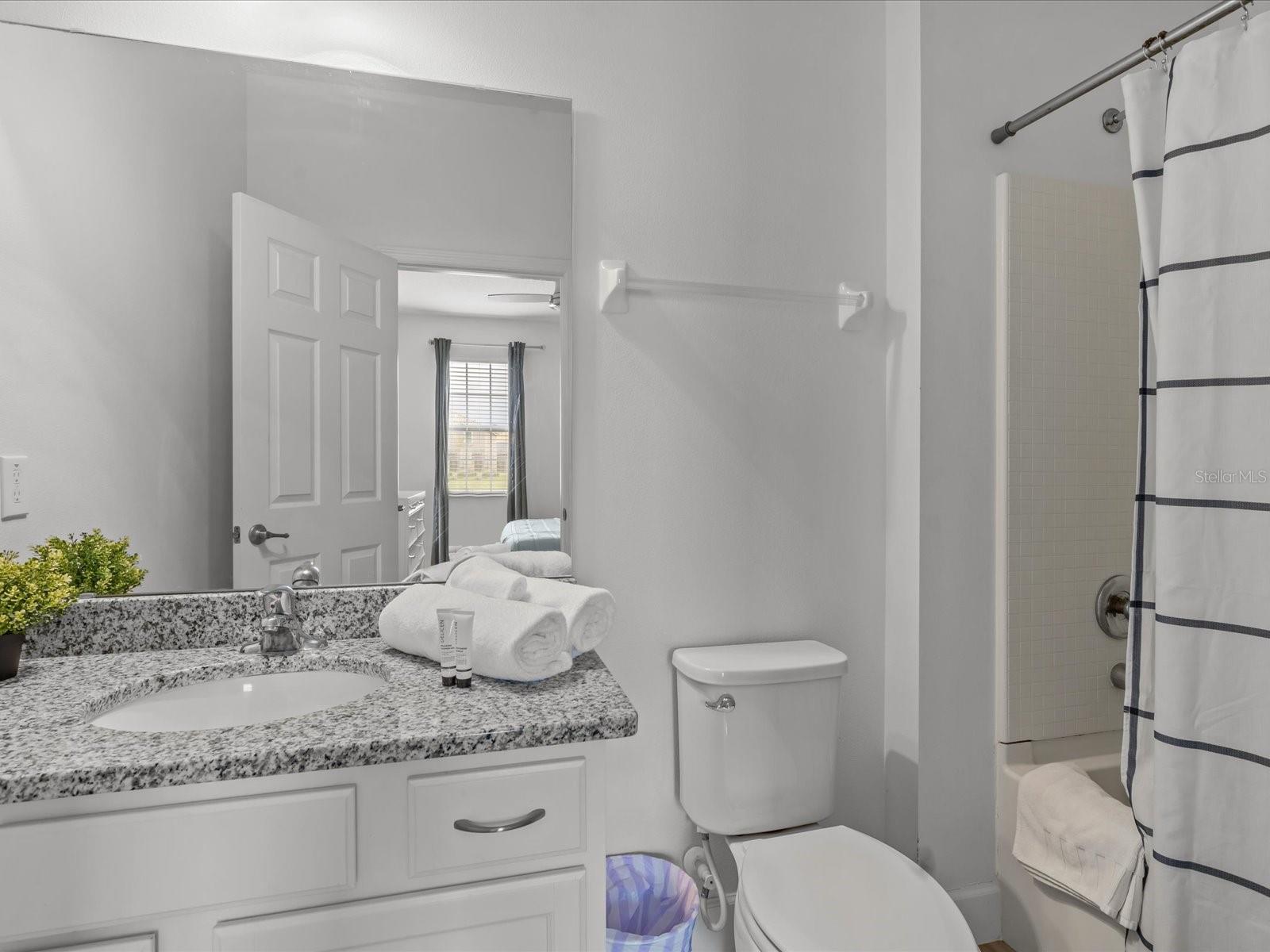 6012 Oak Green Loop Property Photo 18