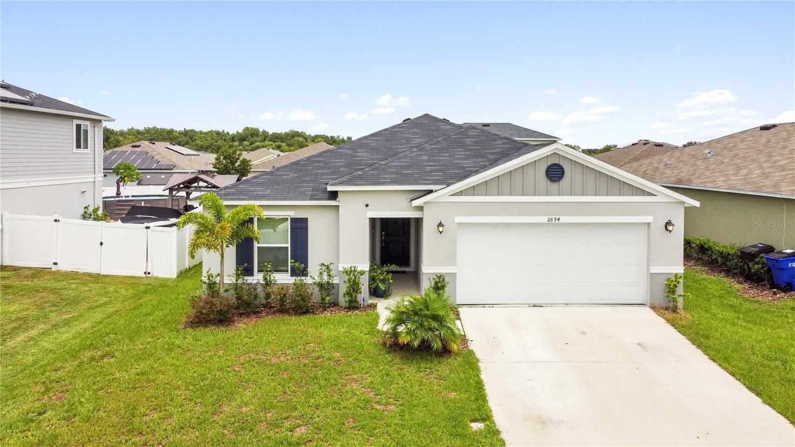 2894 Mosshire Cir Property Photo 1