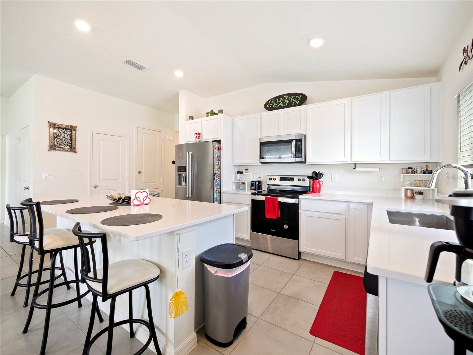 2894 Mosshire Cir Property Photo 8