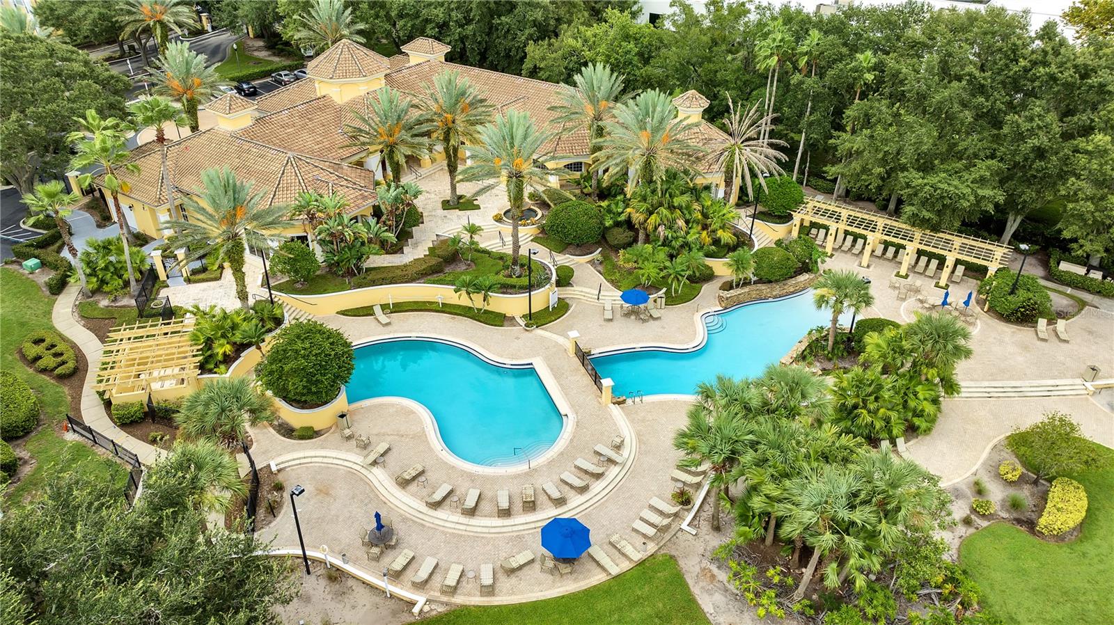 1100 Lake Shadow Cir #2101 Property Photo 3