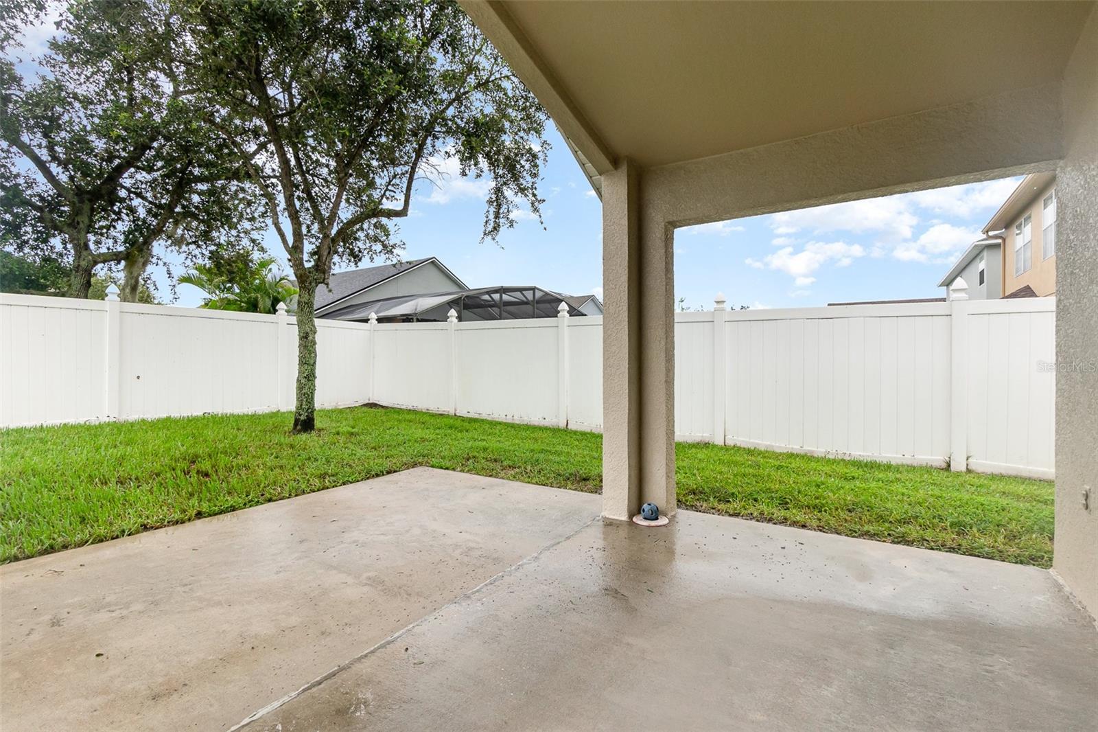 170 Thornbury Dr Property Photo 21