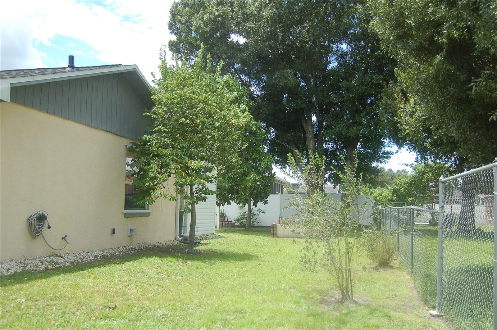 267 Cranbrook Dr Property Photo 21