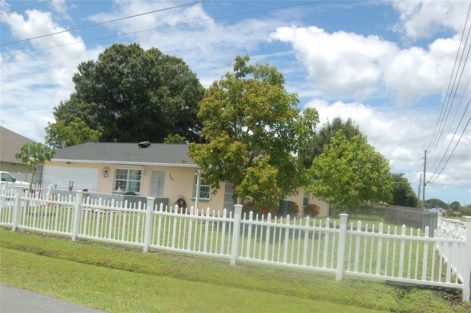 267 Cranbrook Dr Property Photo 24