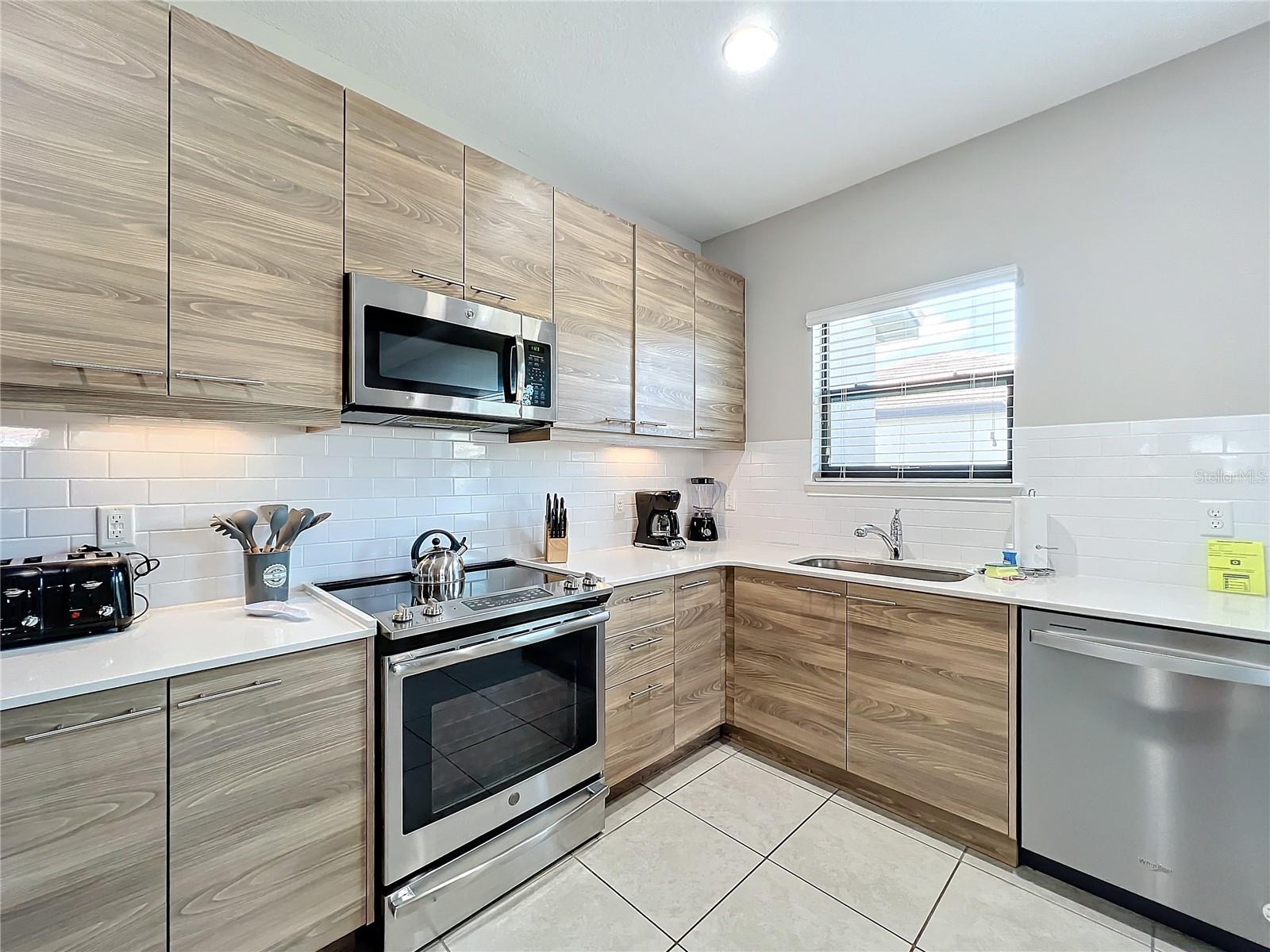 185 Brookes Pl Property Photo 7
