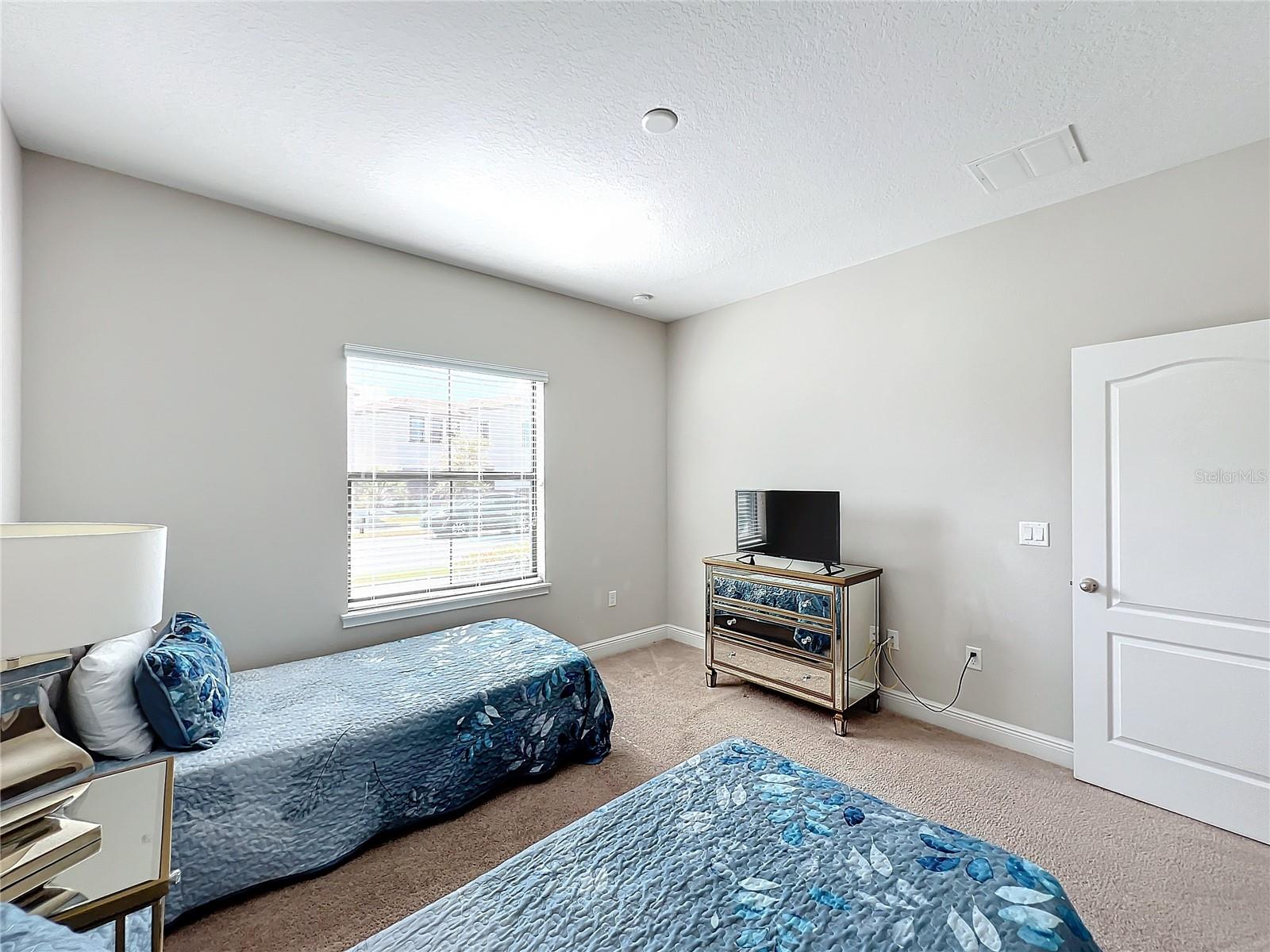 185 Brookes Pl Property Photo 15