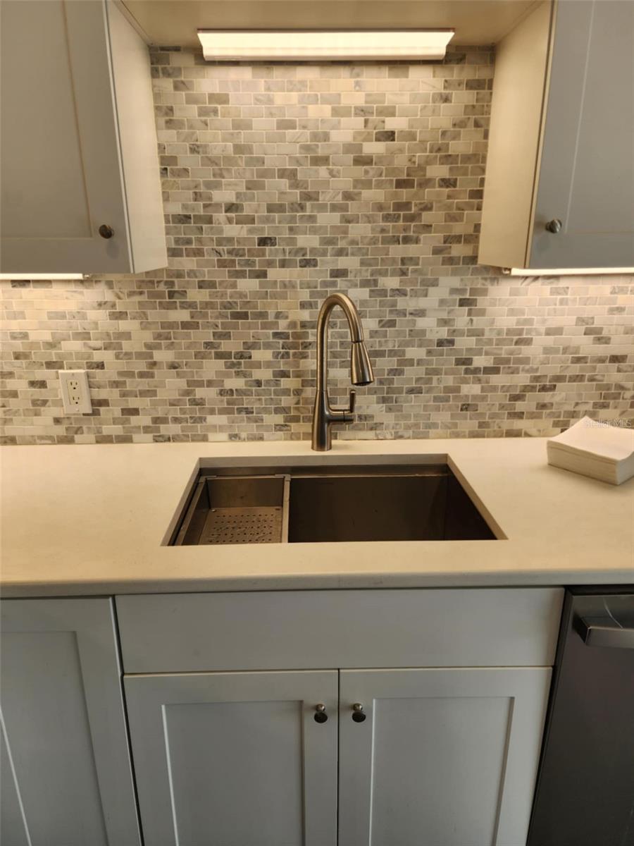 4300 Se Saint Lucie Blvd #116 Property Photo 8