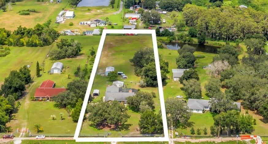 4147 Boggy Creek Rd Property Photo 5