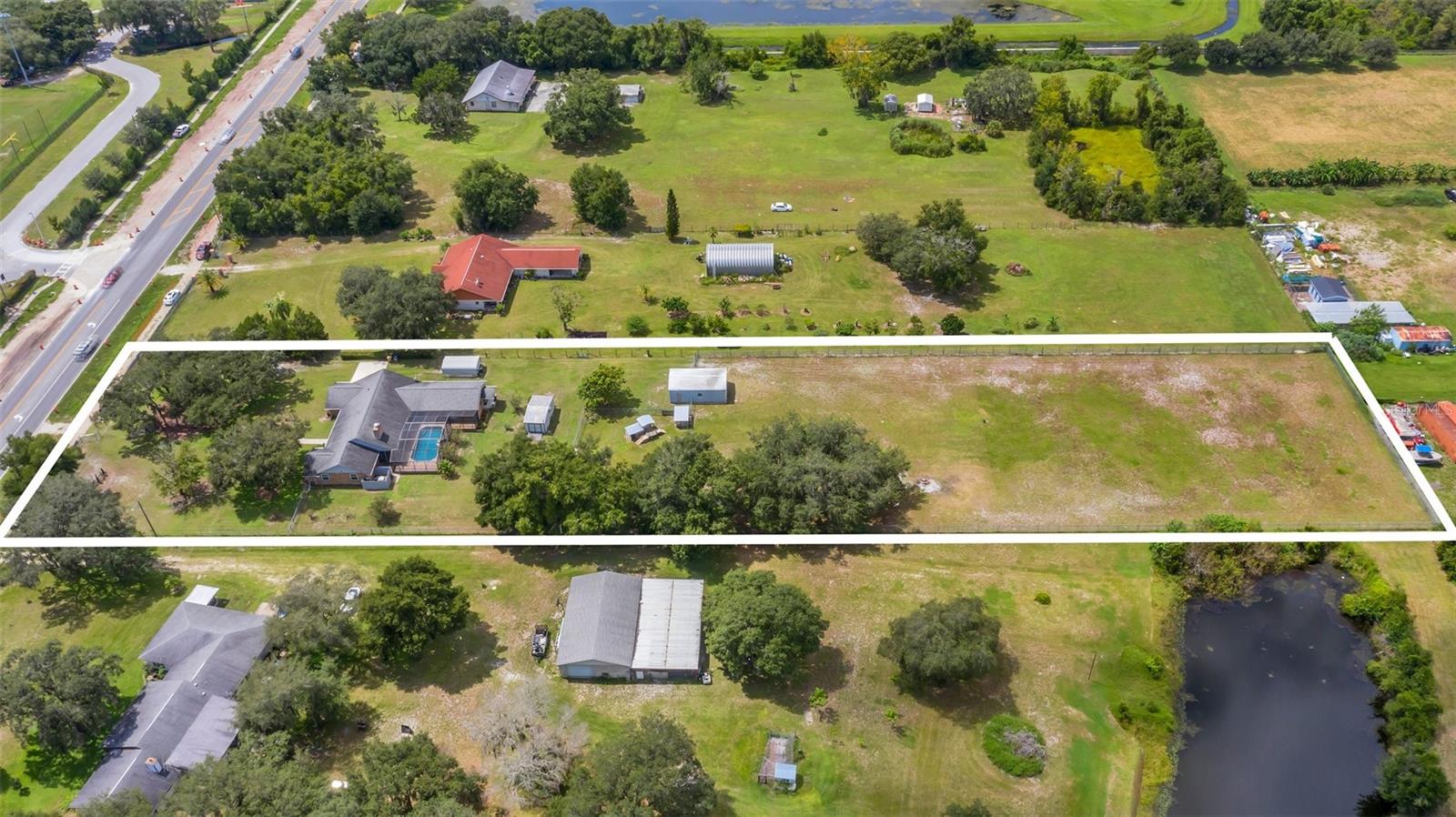 4147 Boggy Creek Rd Property Photo 6