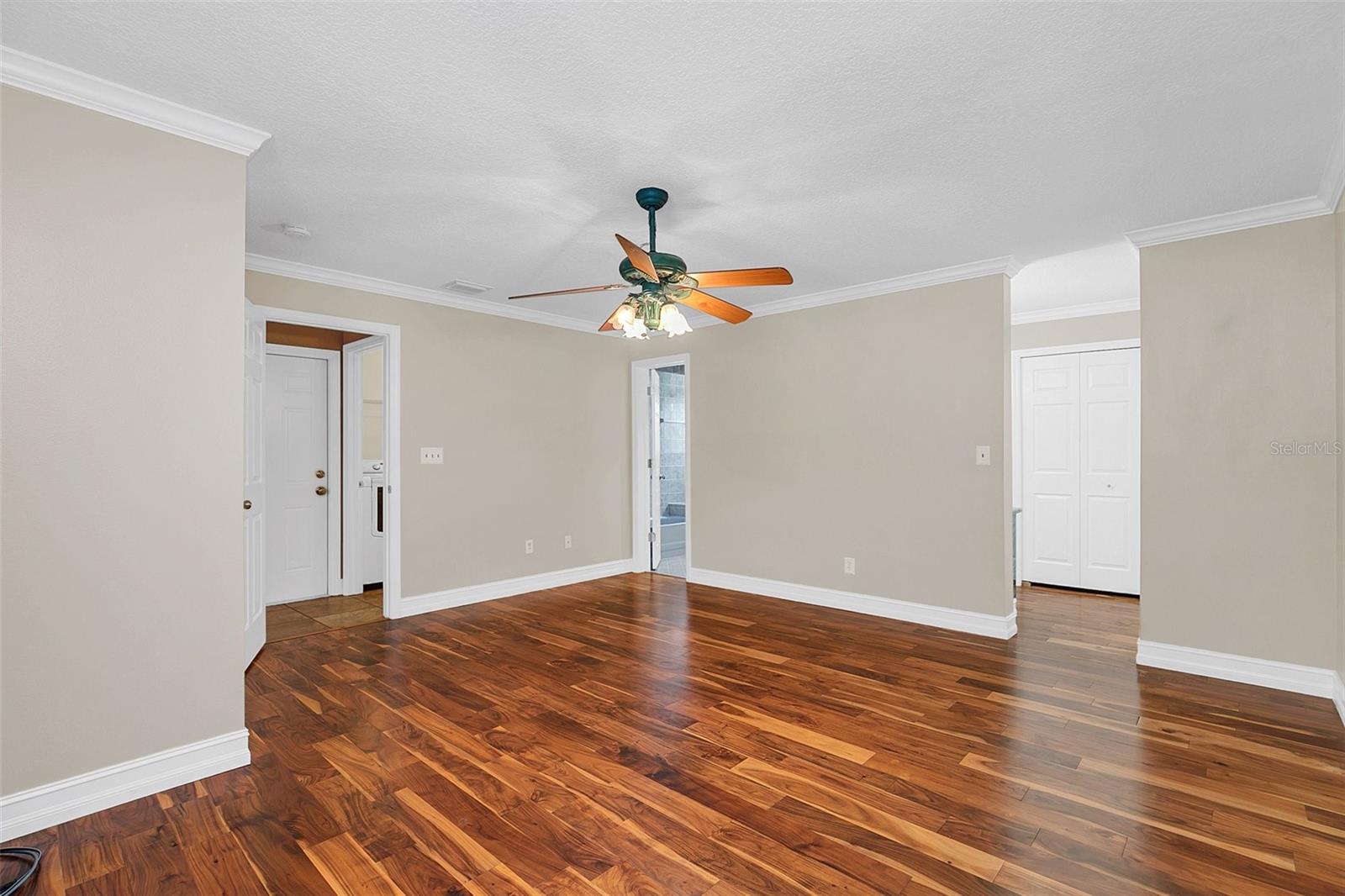 4147 Boggy Creek Rd Property Photo 12