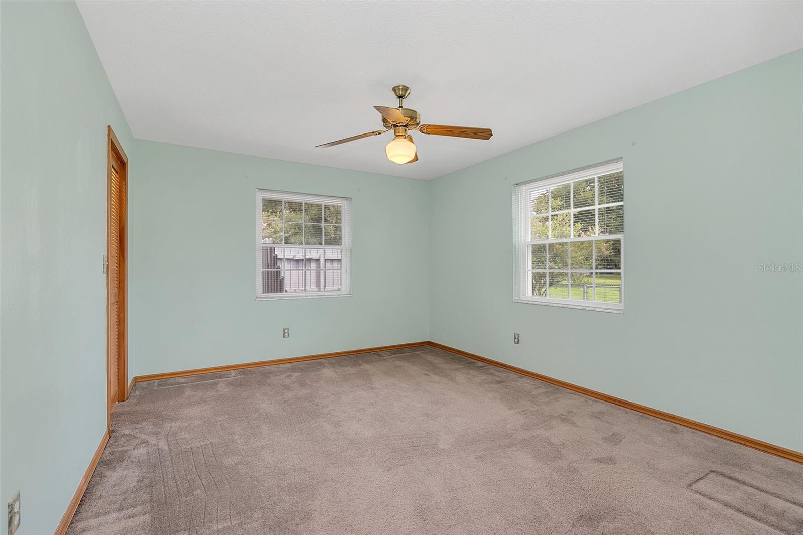 4147 Boggy Creek Rd Property Photo 17
