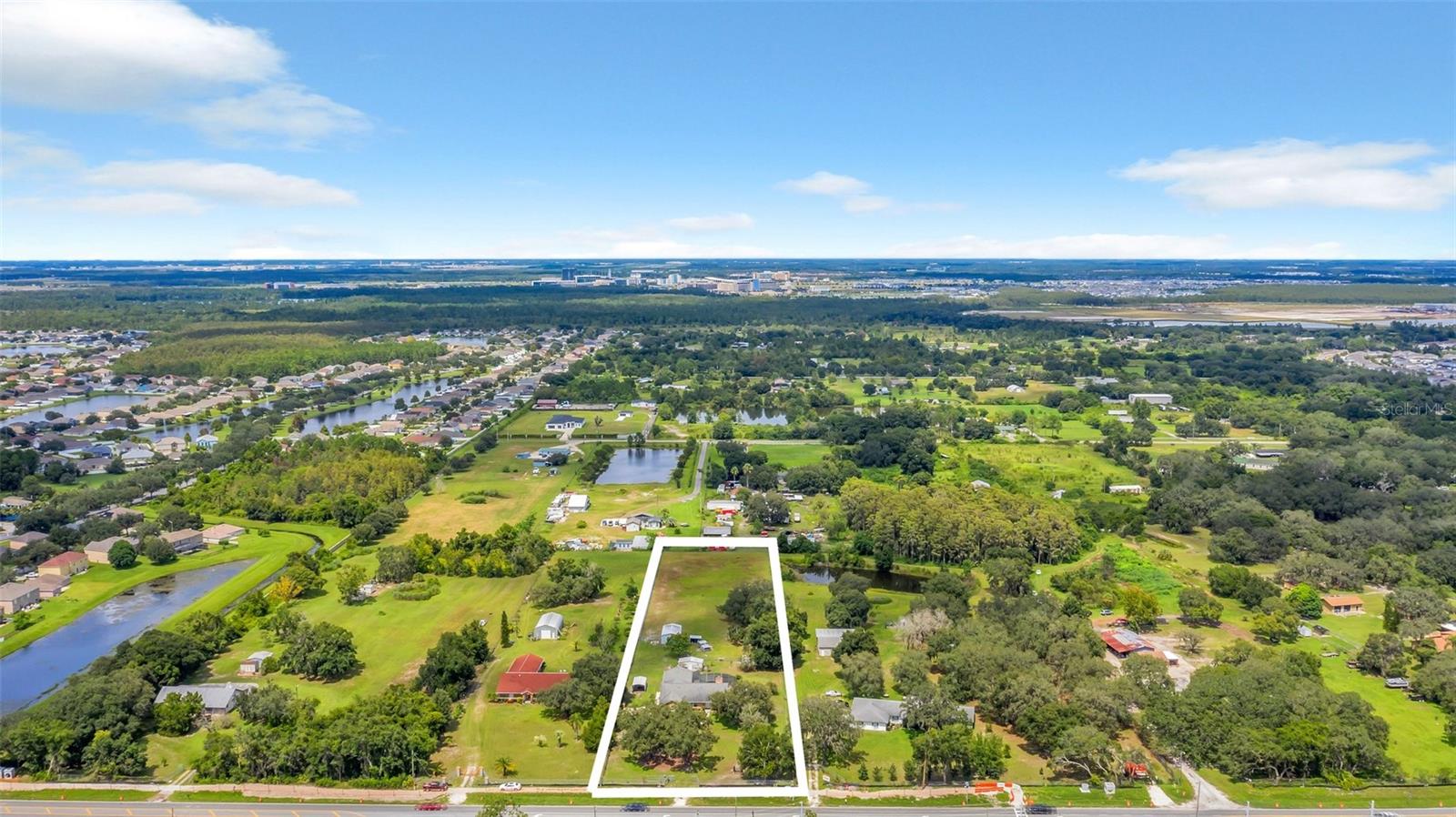 4147 Boggy Creek Rd Property Photo 25