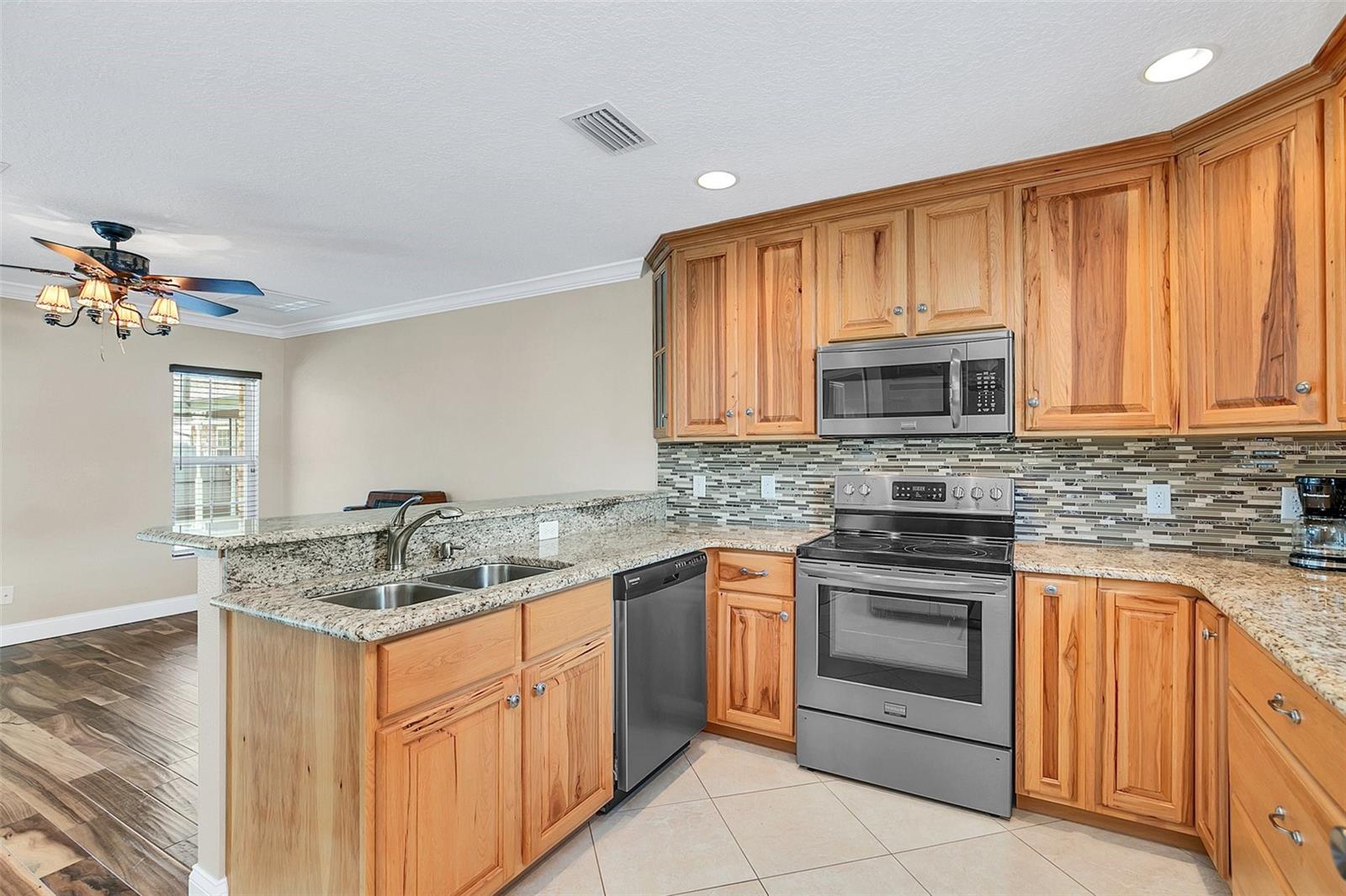 4147 Boggy Creek Rd Property Photo 29