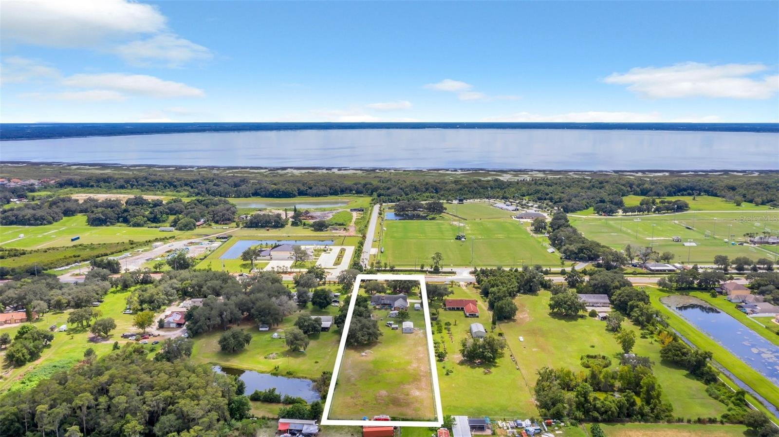 4147 Boggy Creek Rd Property Photo 43