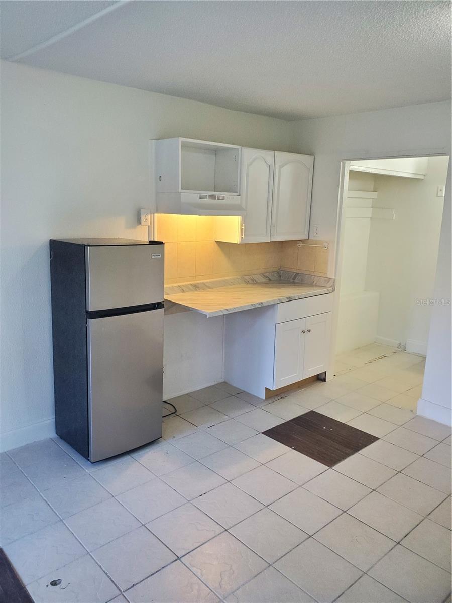 7900 S Orange Blossom Trl #1120 Property Photo 6