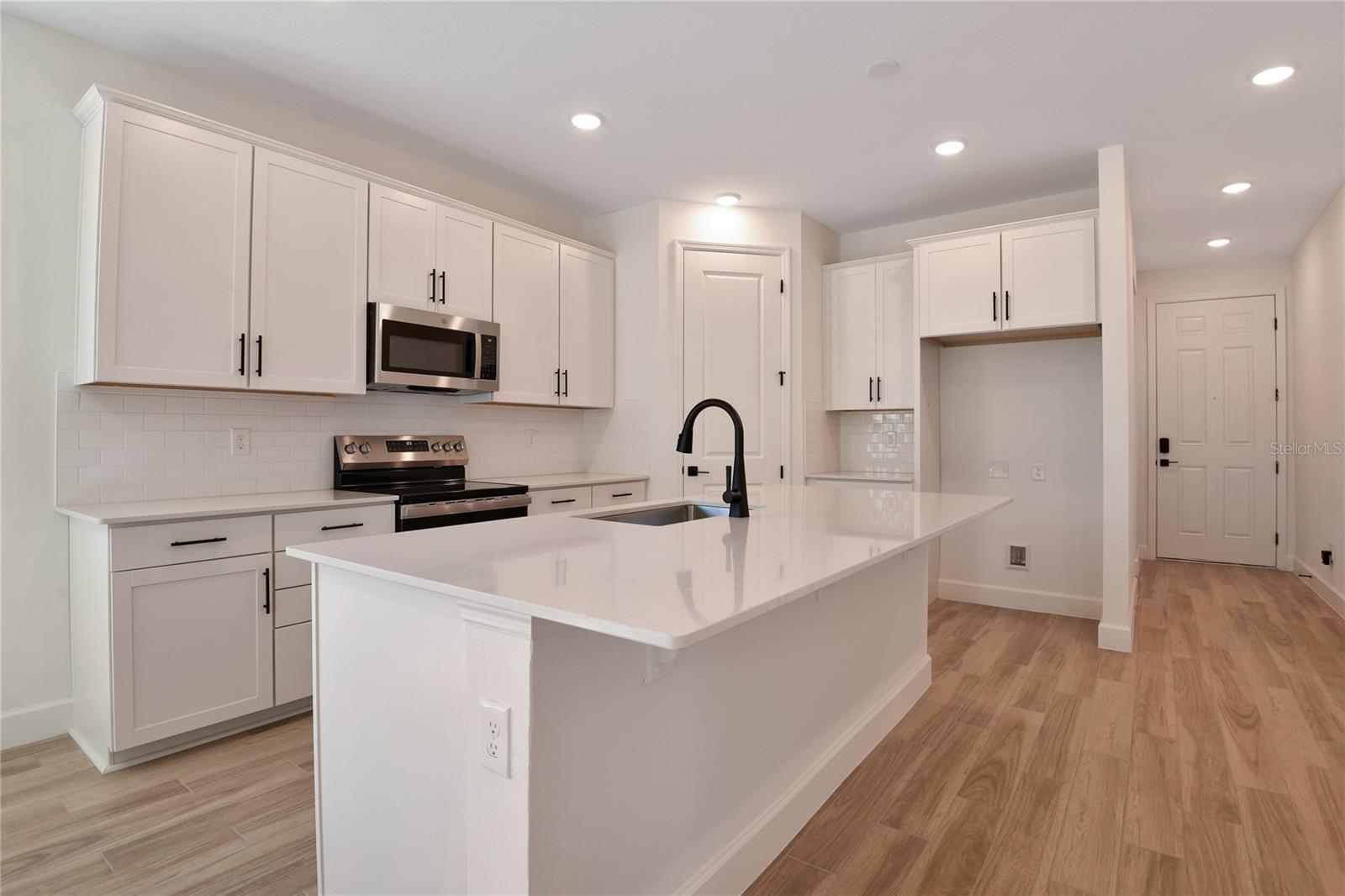 4064 Bannock Ave Property Photo 3