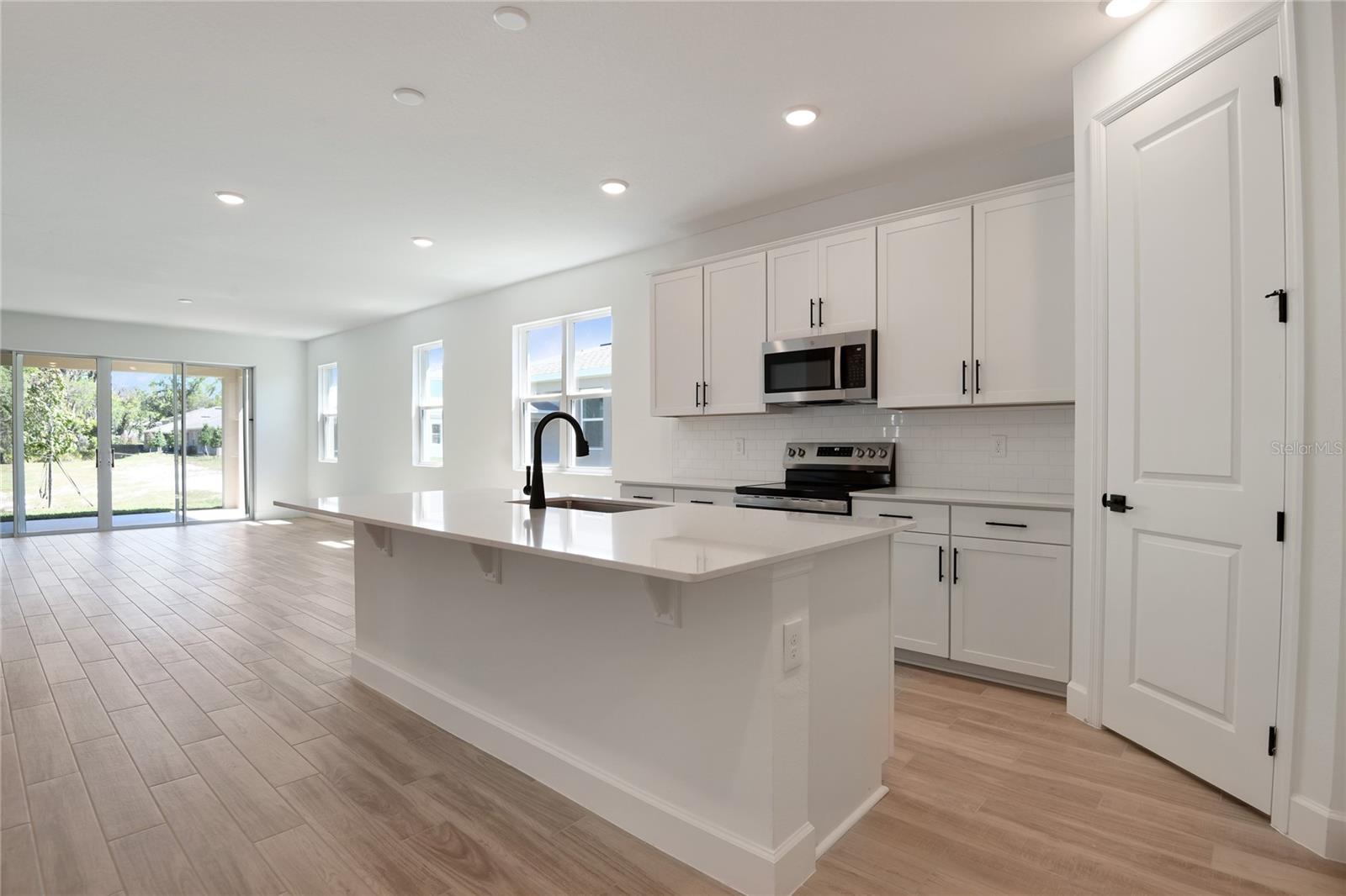 4064 Bannock Ave Property Photo 5