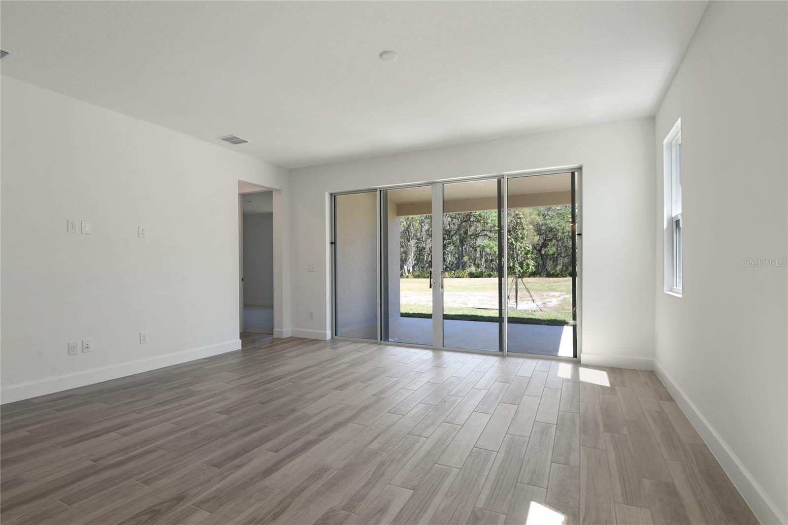 4064 Bannock Ave Property Photo 7