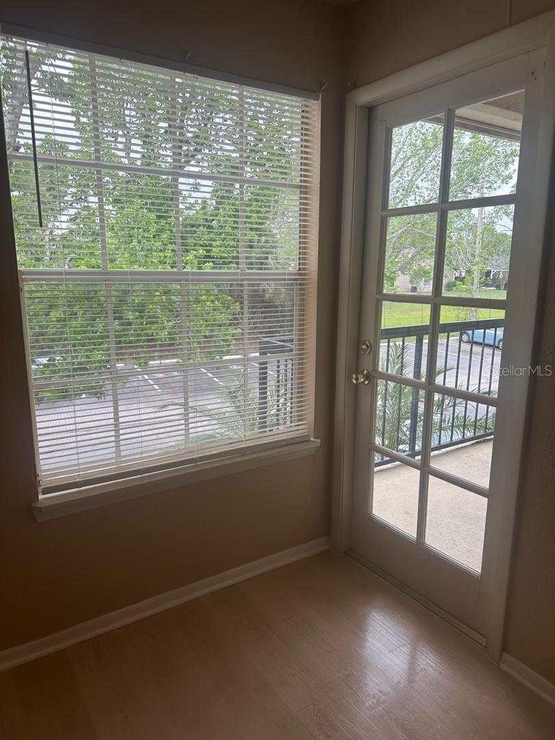 1940 Lake Atriums Cir #93 Property Photo 11