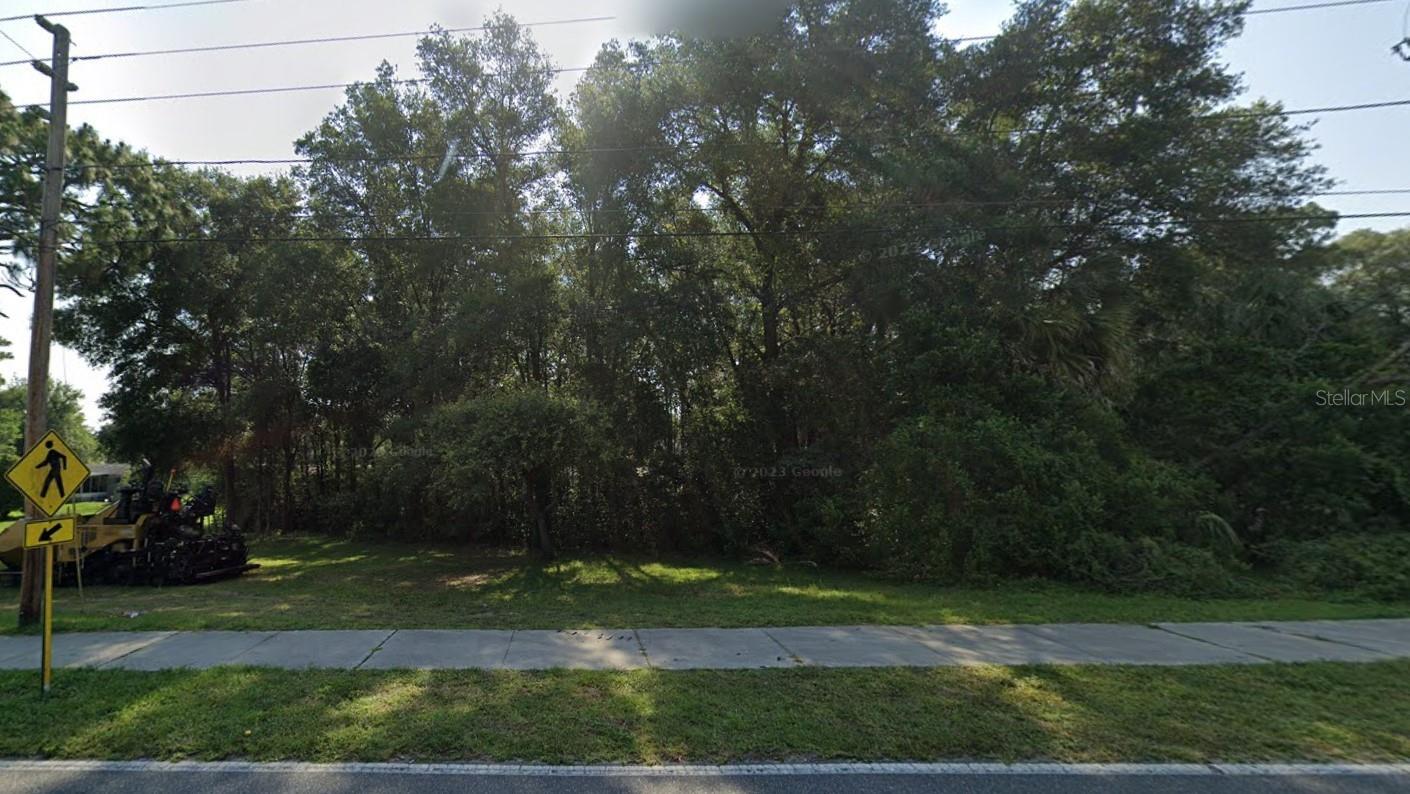 824 S Apopka Ave Property Photo 3