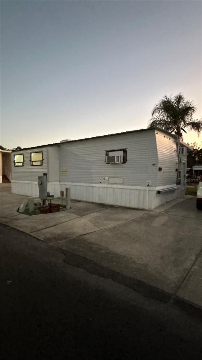 6178 Parkway E Property Photo