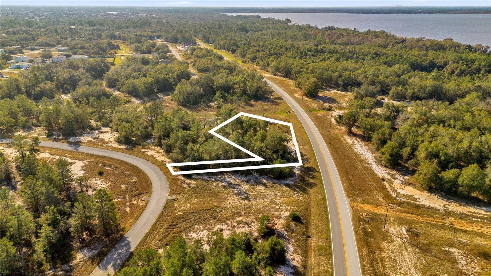 1360 Homosassa Dr Property Photo 33